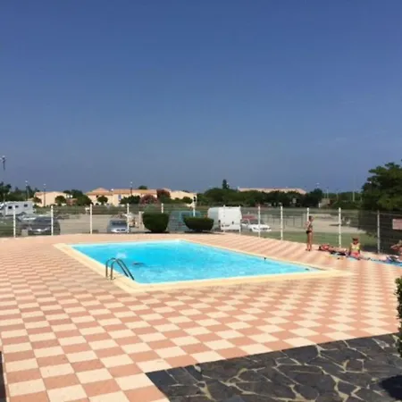 Bel 4 Personnes Avec Piscine, Parking Prive Et Vue Marina - Fr-1-81-238 Apartment *